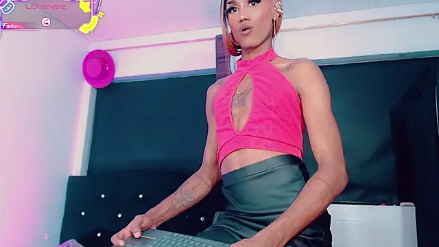 Snapshot of Kendall_hornyy chatting on June 11, 2026, 12:32 am Kendall hornyy online show from June 11, 2026, 12:32 am