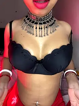 Hot-sexy222 online show from November 27, 2025, 2:28 pm