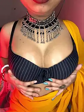 Hot-sexy222 online show from January 15, 2026, 1:53 am