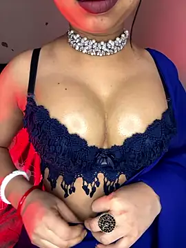 Hot-sexy222 online show from January 12, 2026, 2:18 am