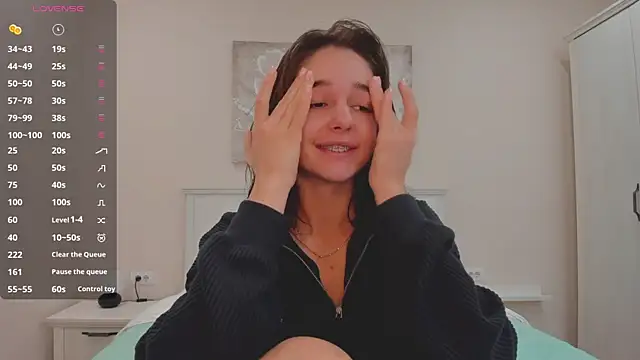 Snapshot of JudyAngil chatting on October 24, 2025, 5:06 am JudyAngil online show from October 24, 2025, 5:06 am