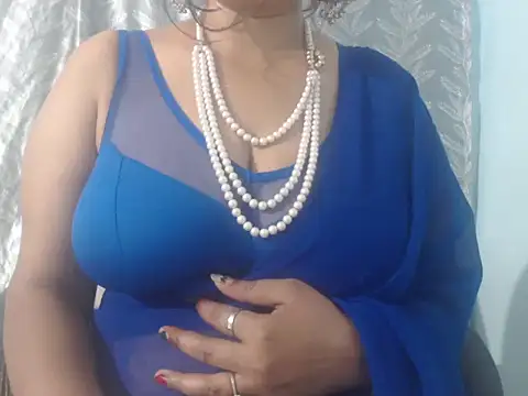 Snapshot of cute-priy chatting on March 29, 2026, 4:03 am cute-priy online show from March 29, 2026, 4:03 am