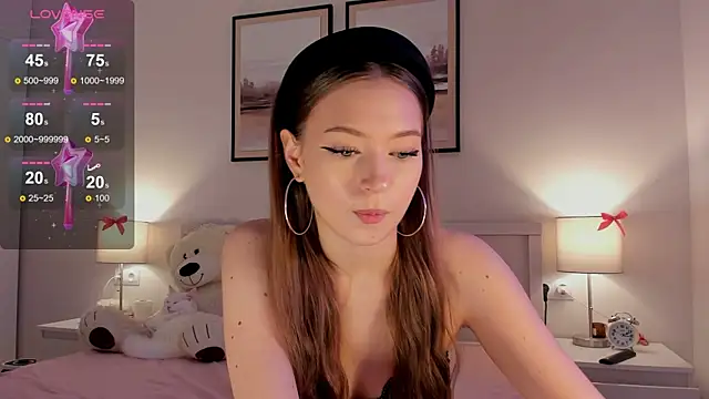 Snapshot of diana_nier chatting on December 3, 2025, 6:40 pm diana nier online show from December 3, 2025, 6:40 pm