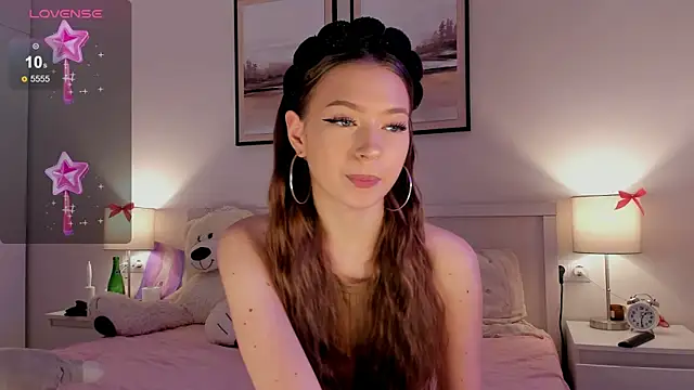 Snapshot of diana_nier chatting on December 2, 2025, 7:26 pm diana nier online show from December 2, 2025, 7:26 pm