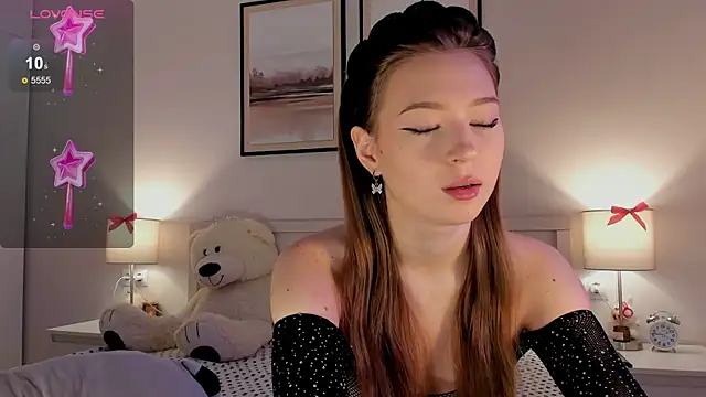 Snapshot of diana_nier chatting on November 19, 2025, 7:14 pm diana nier online show from November 19, 2025, 7:14 pm