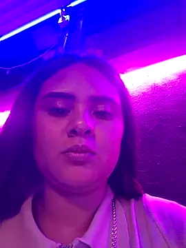 sexy-latin10 online show from November 30, 2025, 12:33 am