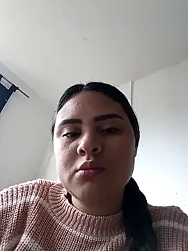 sexy-latin10 online show from March 19, 2026, 12:05 pm