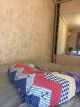 MollyDolle online show from March 8, 2026, 5:38 pm