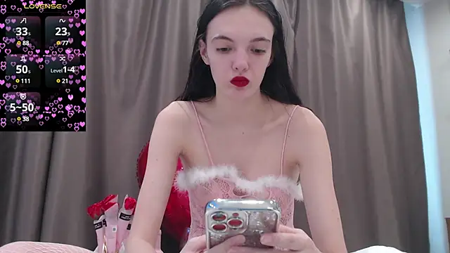 Snapshot of Lia__meow chatting on February 12, 2025, 12:22 pm Lia  meow online show from February 12, 2025, 12:22 pm