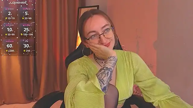 ShiroHeby online show from March 12, 2026, 12:31 pm