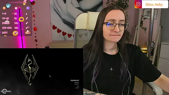 Snapshot of ShiroHeby chatting on March 11, 2025, 12:06 pm ShiroHeby online show from March 11, 2025, 12:06 pm