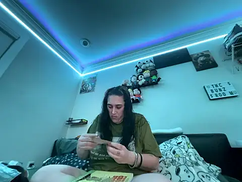 ThicBunz online show from January 13, 2026, 11:52 pm