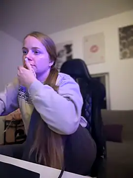 Piinkpandora online show from February 17, 2026, 9:23 pm