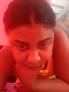 lily 73 online show from November 3, 2025, 8:12 pm