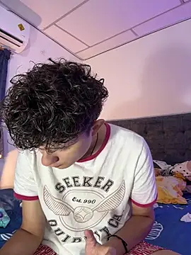 Nathan Bluee online show from November 11, 2025, 3:07 pm