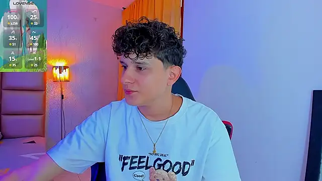 Snapshot of Nathan_Bluee chatting on March 1, 2025, 2:34 pm Nathan Bluee online show from March 1, 2025, 2:34 pm