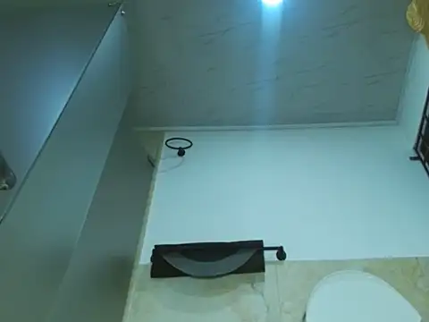 Snapshot of hornymilf_69xxx chatting on November 21, 2025, 9:36 pm hornymilf 69xxx online show from November 21, 2025, 9:36 pm