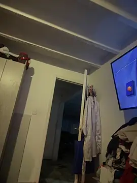 Snapshot of Khalyk_G chatting on December 3, 2025, 7:41 am Khalyk G online show from December 3, 2025, 7:41 am