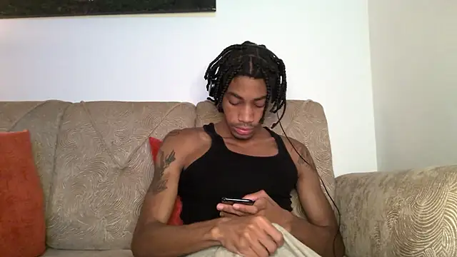 Snapshot of Skinnyblackman chatting on November 26, 2025, 3:17 am Skinnyblackman online show from November 26, 2025, 3:17 am