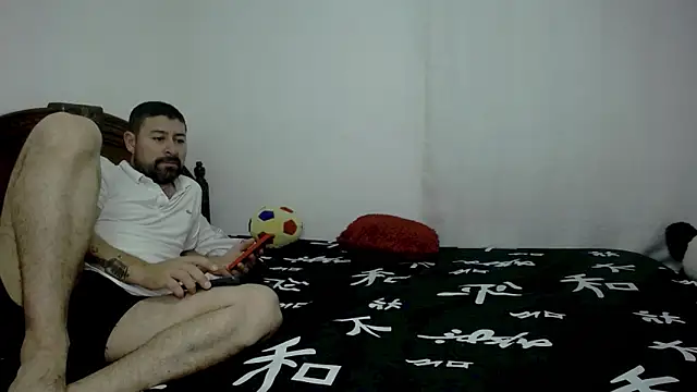 Snapshot of ambar_jacksonn chatting on November 29, 2025, 3:28 am ambar jacksonn online show from November 29, 2025, 3:28 am