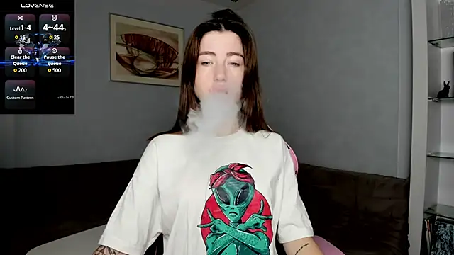 Luxuryalma online show from October 2, 2025, 6:39 am