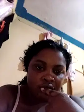 Ebonnygirl online show from January 6, 2026, 1:04 pm