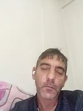 Egemen2245 online show from November 26, 2025, 7:25 pm