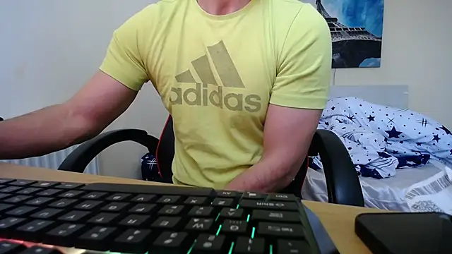 amydamarw online show from March 15, 2026, 7:04 am