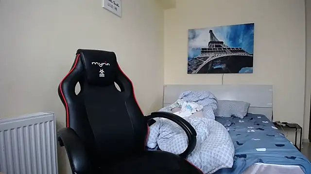 amydamarw online show from April 10, 2026, 5:25 am