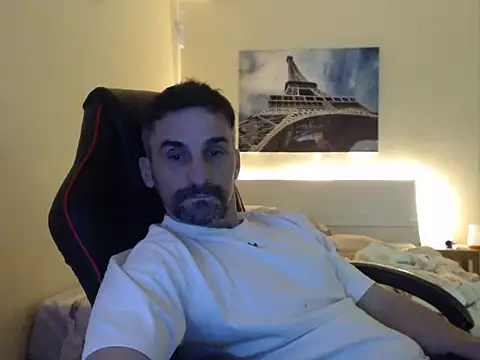 amydamarw online show from February 13, 2026, 4:12 am