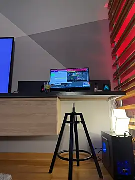 Snapshot of MiaJeanns chatting on January 24, 2025, 6:14 am MiaJeanns online show from January 24, 2025, 6:14 am