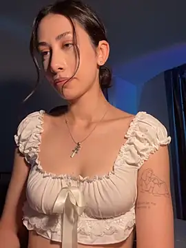 Sophiehii online show from March 24, 2026, 10:59 am