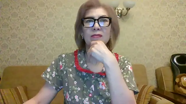 Snapshot of Elegant00Lady chatting on June 12, 2026, 3:21 pm Elegant00Lady online show from June 12, 2026, 3:21 pm