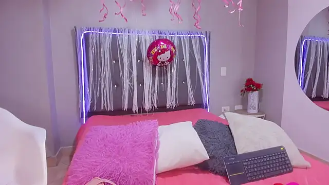 emma lye online show from November 7, 2025, 10:13 pm