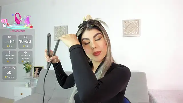 Abigail 29 online show from November 4, 2025, 11:58 am