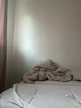 Snapshot of Sara_darling chatting on March 8, 2025, 6:21 am Sara darling online show from March 8, 2025, 6:21 am