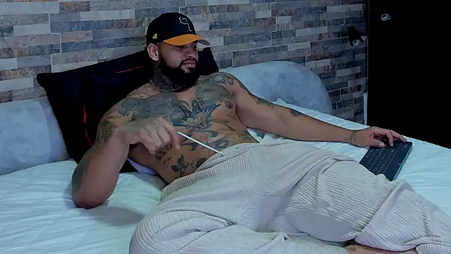 Snapshot of zaiin_diesel chatting on February 6, 2025, 1:38 am zaiin diesel online show from February 6, 2025, 1:38 am