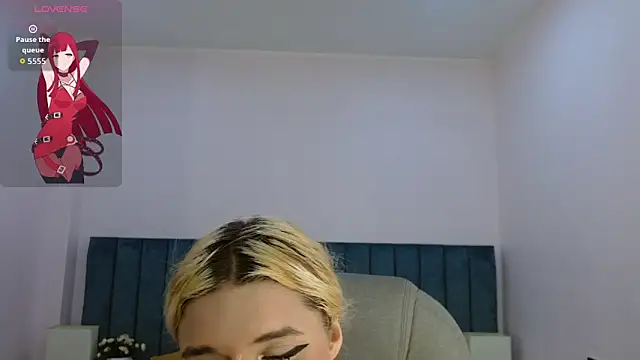 Snapshot of april_bunnyy chatting on June 19, 2026, 8:25 pm april bunnyy online show from June 19, 2026, 8:25 pm