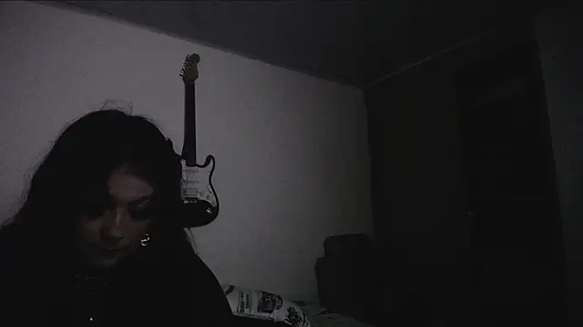 amydeepqueen online show from March 26, 2026, 10:35 am