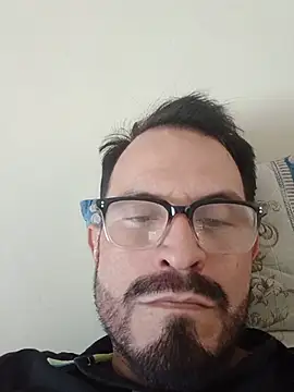Snapshot of SbasTone_Muscle chatting on July 12, 2026, 6:31 pm SbasTone Muscle online show from July 12, 2026, 6:31 pm