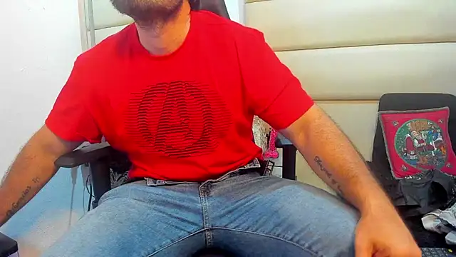 SbasTone Muscle online show from December 4, 2025, 3:55 pm