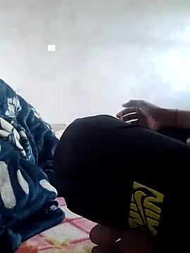 MAN MOHINI 21 online show from February 3, 2025, 4:35 am