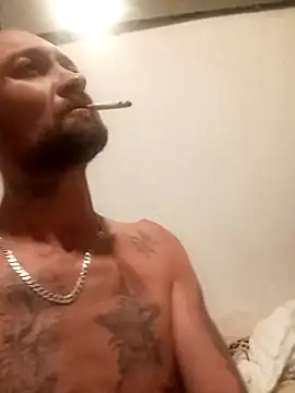 Snapshot of Diabel86 chatting on September 14, 2025, 12:00 am Diabel86 online show from September 14, 2025, 12:00 am