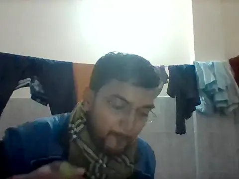 Snapshot of bigvorn6 chatting on December 16, 2025, 3:38 pm bigvorn6 online show from December 16, 2025, 3:38 pm