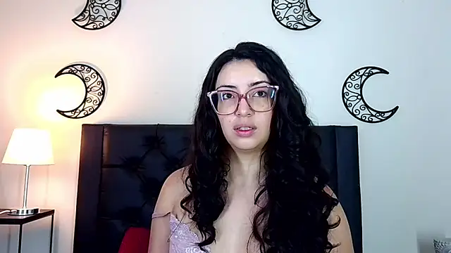 Snapshot of EvoletFMK chatting on October 26, 2025, 11:10 am EvoletFMK online show from October 26, 2025, 11:10 am