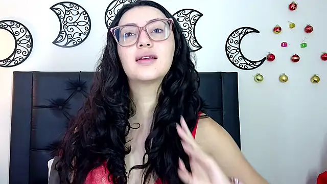 Snapshot of EvoletFMK chatting on November 27, 2025, 11:32 am EvoletFMK online show from November 27, 2025, 11:32 am