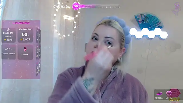 Snapshot of JewellKiss7 chatting on November 22, 2025, 11:42 am JewellKiss7 online show from November 22, 2025, 11:42 am