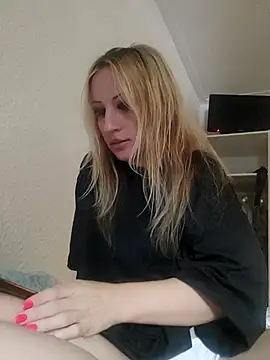 Linda 999 online show from November 10, 2025, 11:04 am