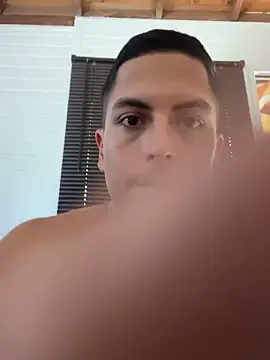 Snapshot of SAMUEL_OBRIAN chatting on February 1, 2025, 4:43 pm SAMUEL OBRIAN online show from February 1, 2025, 4:43 pm