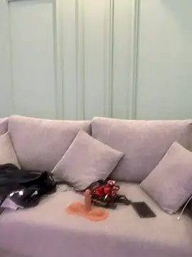 josefcataln online show from October 5, 2025, 5:36 pm